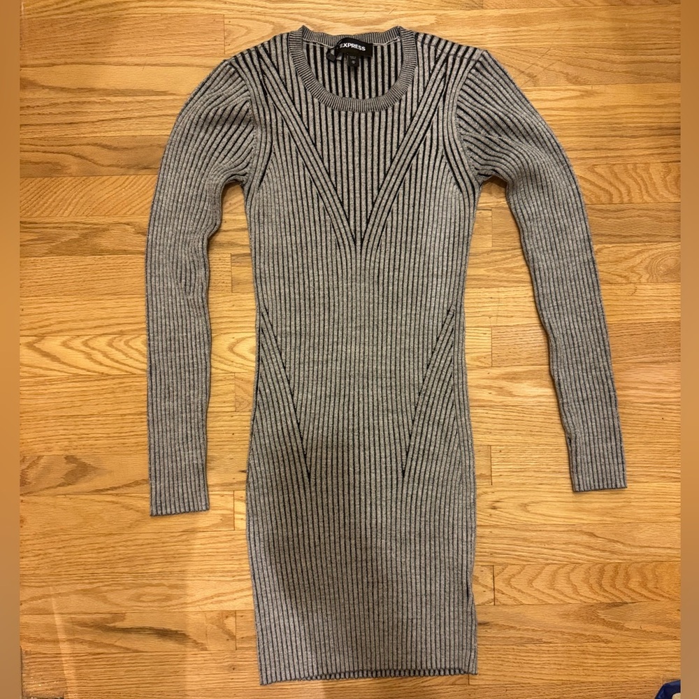 Express Gray and Black Long Sleeve Ribbed Dress